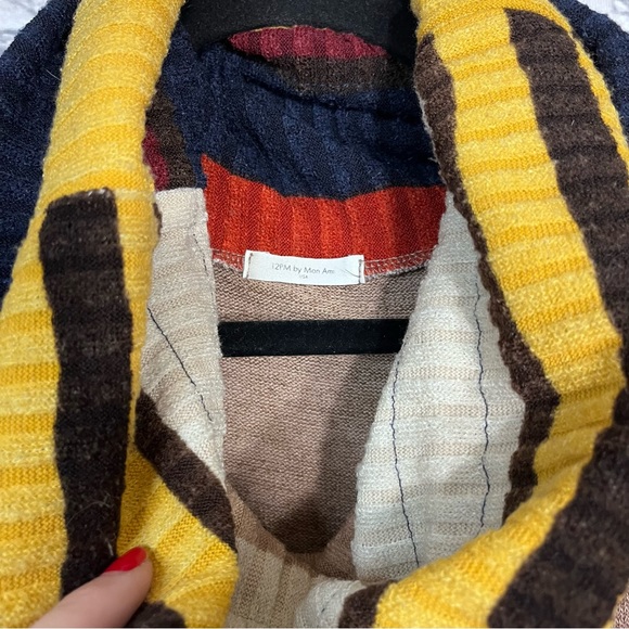 ~💙2/$40💙12pm by Mon Ami Cowl Neck Pullover Sweater Size Small - Picture 6 of 14